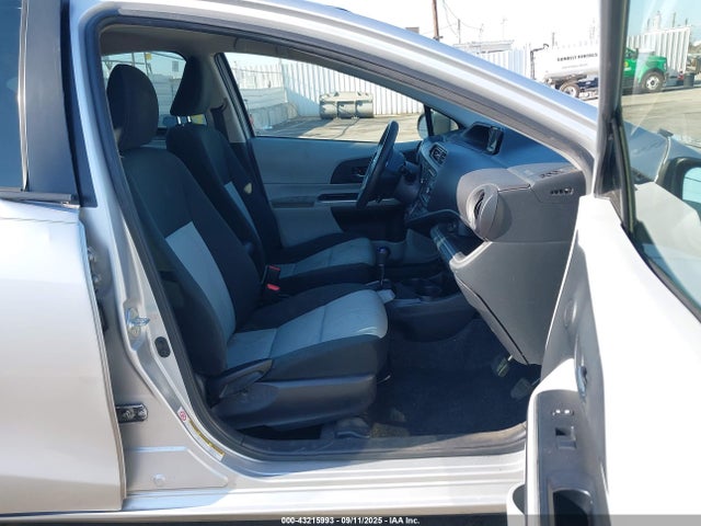 JTDKDTB38E1566124 Toyota 1nz-fxe+1lm