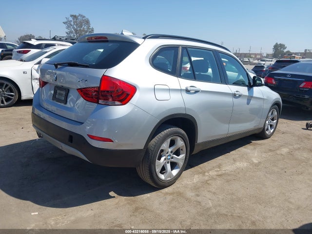 WBAVM1C50FV497731 BMW 2015