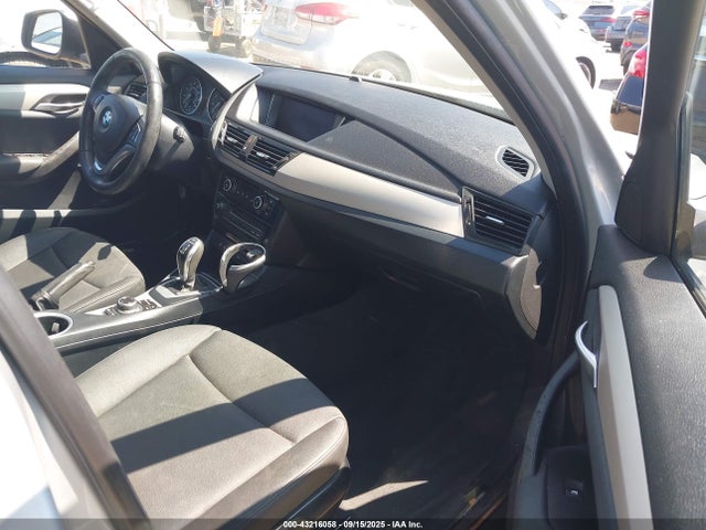 WBAVM1C50FV497731 BMW 2015