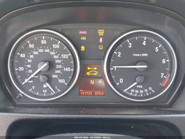 WBAVM1C50FV497731 BMW 2015