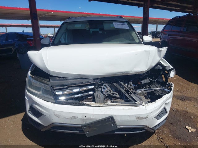 3VV1B7AX3JM067887 Volkswagen Tiguan