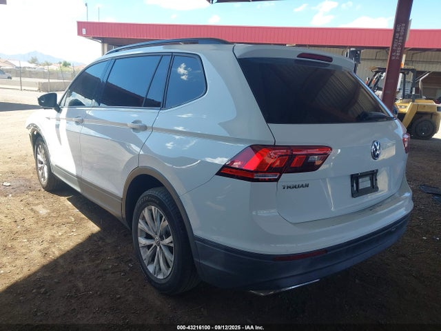 3VV1B7AX3JM067887 Volkswagen Tiguan