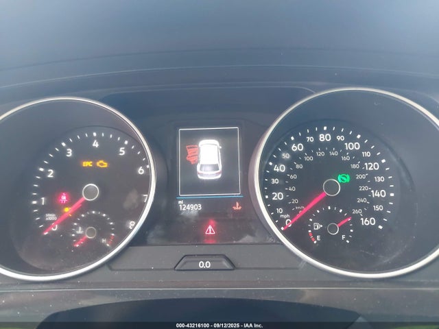 3VV1B7AX3JM067887 Volkswagen Tiguan