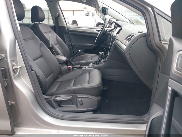 3VW217AU3HM058853 Volkswagen 1.8 tsi