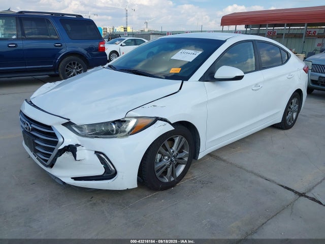 5NPD84LF4HH060413 Hyundai Elantra