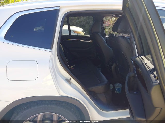 WBX57DP00NN167633 BMW X3