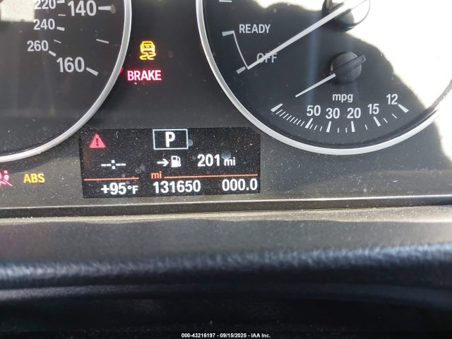 WBA8E1G31HNU16497 BMW 320i