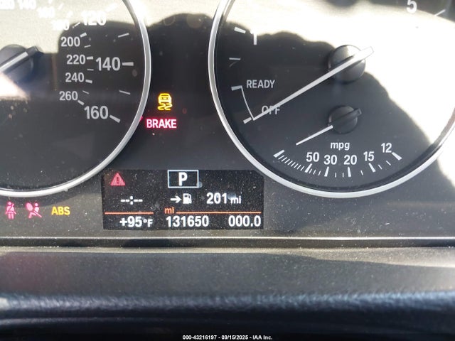 WBA8E1G31HNU16497 BMW 320i
