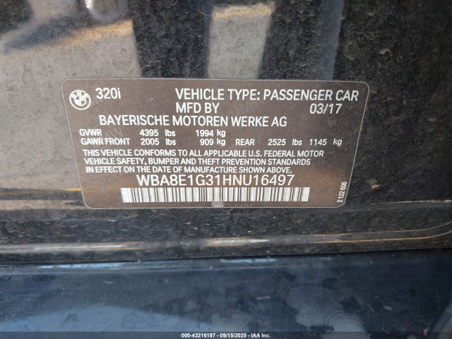 WBA8E1G31HNU16497 BMW 320i