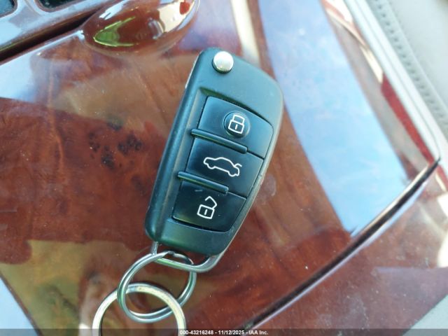 2016 AUDI A3 WAUB8GFF8G1027471 Photo 10