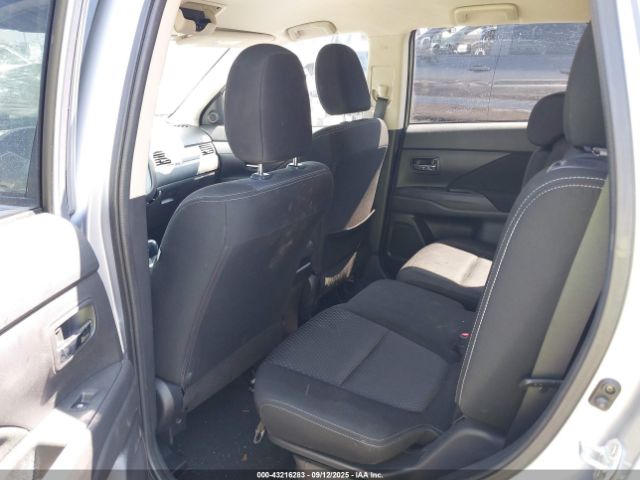 2016 MITSUBISHI OUTLANDER JA4AD3A30GZ002902 Photo 7
