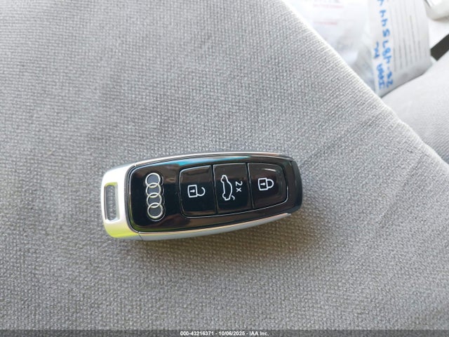 2022 AUDI E-TRON WA1AAAGEXNB031688 Photo 10