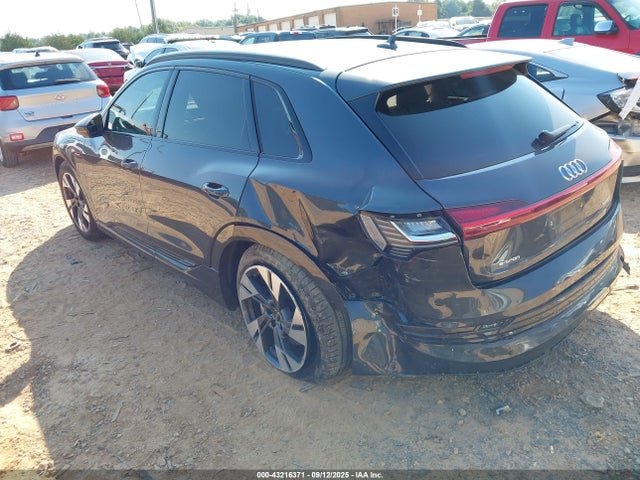 2022 AUDI E-TRON WA1AAAGEXNB031688 Photo 2
