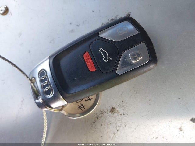 2018 AUDI A4 WAUKMAF42JN003058 Photo 10