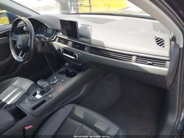 2018 AUDI A4 WAUKMAF42JN003058 Photo 4