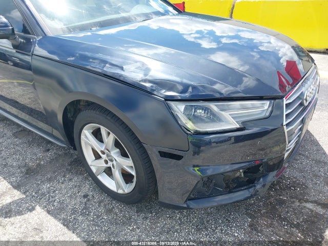 2018 AUDI A4 WAUKMAF42JN003058 Photo 5
