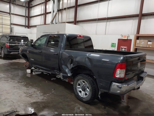 3C6UR5CL0LG180520 RAM 2500 Tradesman 4x4 6&#039;4 Box