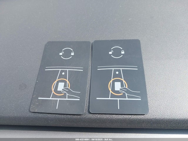 2022 TESLA MODEL Y 7SAYGDEF8NF537309 Photo 10