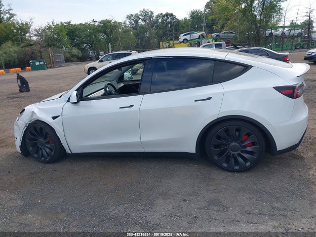 7SAYGDEF8NF537309 Tesla 2022