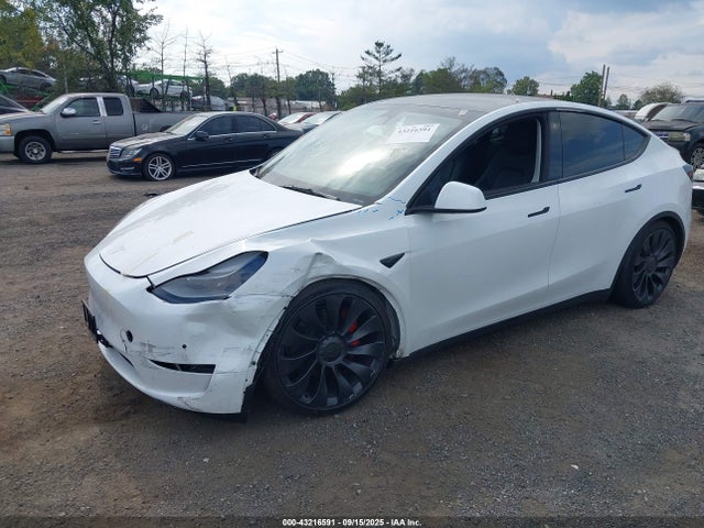 2022 TESLA MODEL Y 7SAYGDEF8NF537309 Photo 1