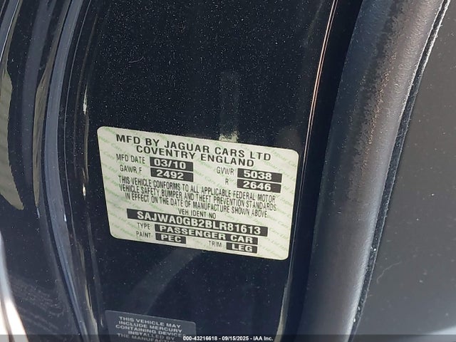 2011 JAGUAR XF SAJWA0GB2BLR81613 Photo 8