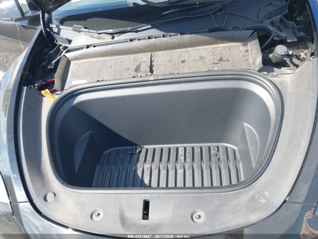 2023 TESLA MODEL Y 7SAYGDEE8PA055902 Photo 9