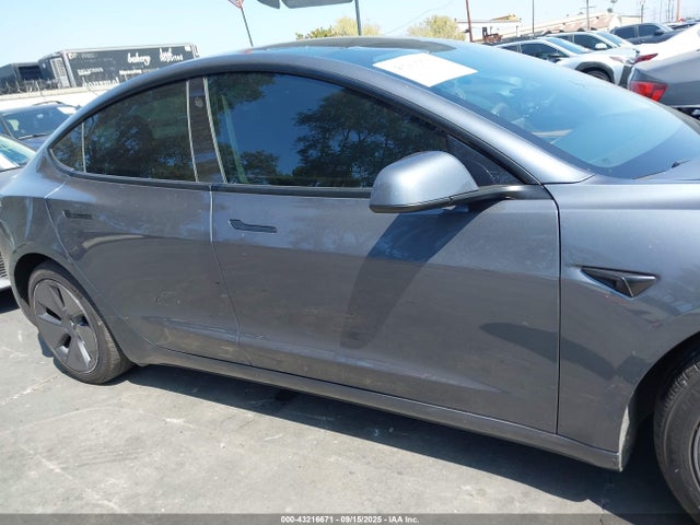 5YJ3E1EA8PF624596 Tesla 2023