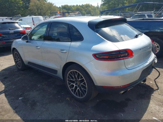2015 PORSCHE MACAN WP1AB2A58FLB56149 Photo 2