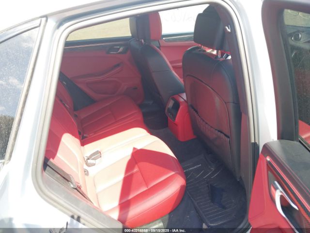 2015 PORSCHE MACAN WP1AB2A58FLB56149 Photo 7