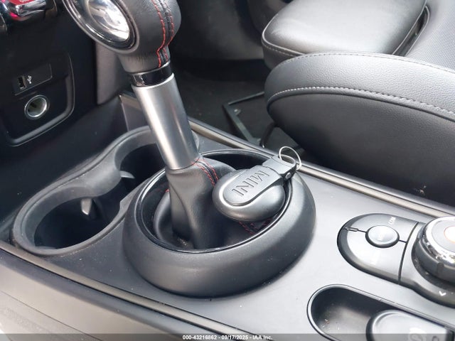 WMZYT3C50K3E96585 Mini Countryman
