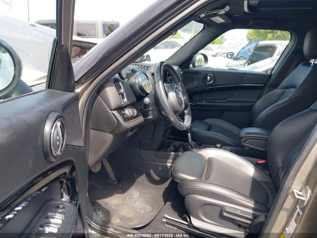 WMZYT3C50K3E96585 Mini Countryman