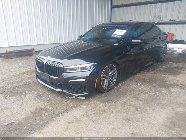 2022 BMW 750 WBA7U2C00NCG91224 Photo 1