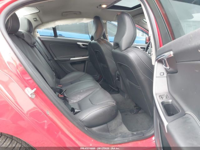 2018 VOLVO S60 YV140MTL1J2461612 Photo 7
