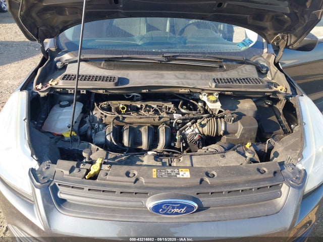 Ford Escape 2016 1FMCU0F76GUB51428 Image 10
