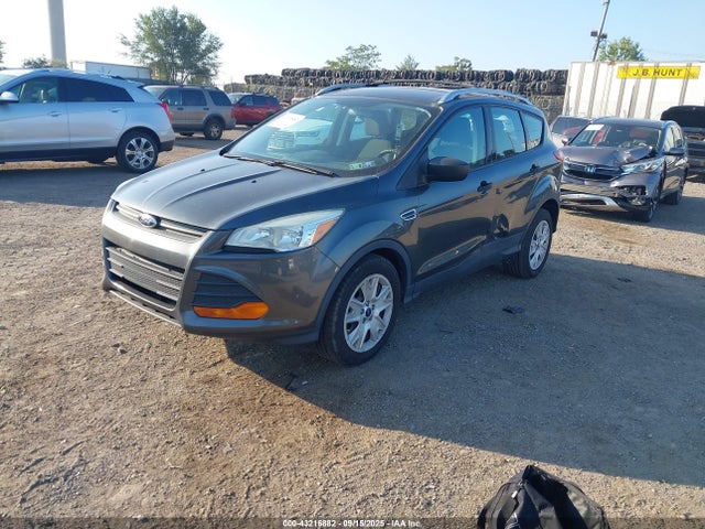 Ford Escape 2016 1FMCU0F76GUB51428 Image 2