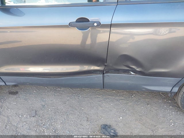 Ford Escape 2016 1FMCU0F76GUB51428 Image 6