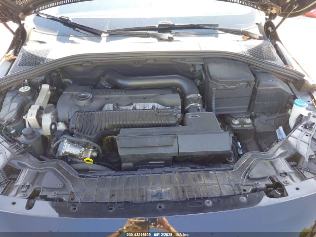 2016 VOLVO S60 INSCRIPTION LYV612TMXGB094581 Photo 9
