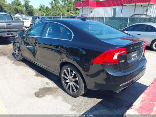 2016 VOLVO S60 INSCRIPTION LYV612TMXGB094581 Photo 2