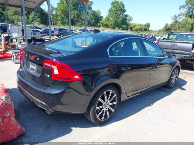 2016 VOLVO S60 INSCRIPTION LYV612TMXGB094581 Photo 3