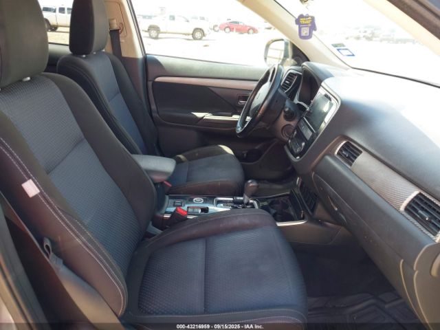 2018 MITSUBISHI OUTLANDER JA4AZ3A37JJ003553 Photo 4