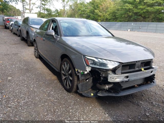 2022 AUDI A4 WAUBBAF41NN009512