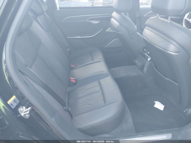 2019 AUDI A8 L WAU8DAF84KN010821 Photo 7