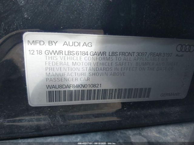 2019 AUDI A8 L WAU8DAF84KN010821 Photo 8