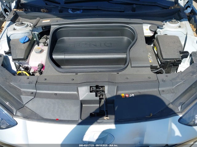 2024 HYUNDAI IONIQ 6 KMHM34AA7RA057399 Photo 9