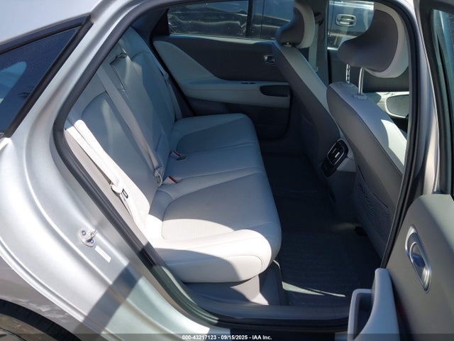 2024 HYUNDAI IONIQ 6 KMHM34AA7RA057399 Photo 7