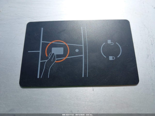 2024 TESLA MODEL Y 7SAYGDEE8RF078151 Photo 10