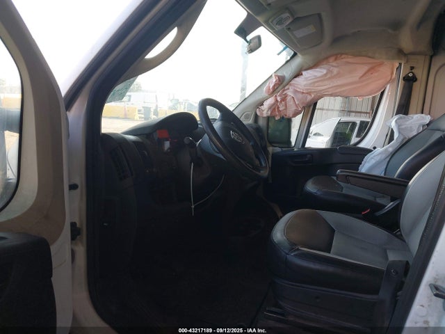 3C6TRVDG5KE502351 RAM Promaster 2500