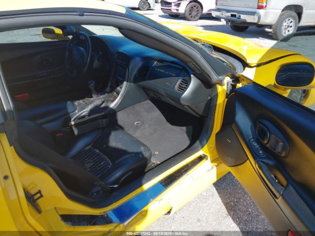2004 CHEVROLET CORVETTE 1G1YY12SX45111348 Photo 4