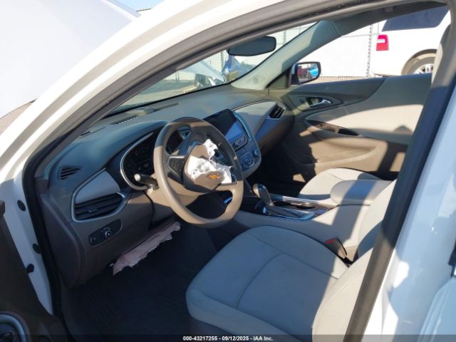 2020 CHEVROLET MALIBU 1G1ZC5ST9LF135717 Photo 4