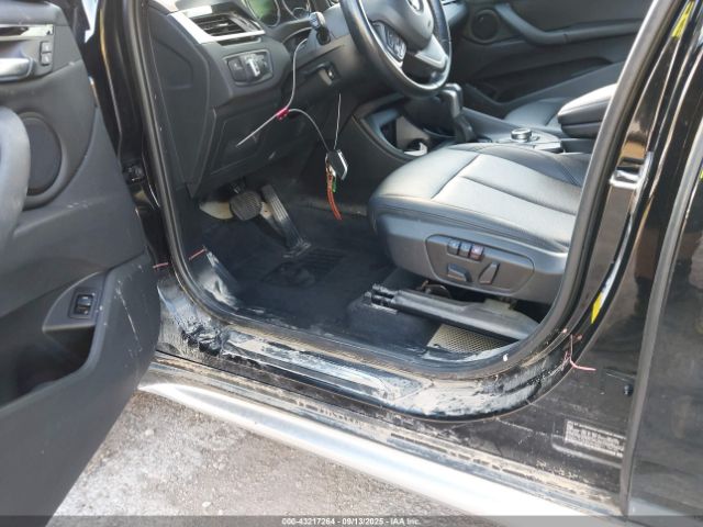 2019 BMW X1 WBXHU7C50K3H46611 Photo 5